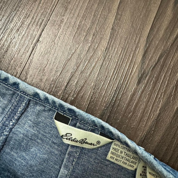Women’s Eddie Bauer Denim Skirt - Picture 2 of 3